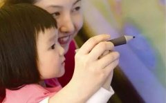 杨梅红艺术教育杨梅红提示幼儿颜色游戏也可以提高孩子画画兴