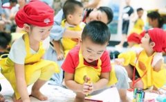 杨梅红艺术教育杨梅红艺术教育建议让孩子多实践