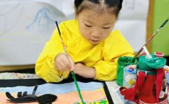 杨梅红艺术教育报名西安杨梅红少儿美术班要多少钱？